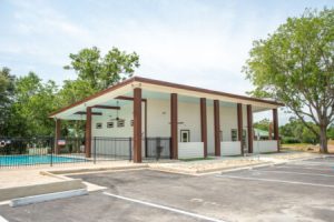 Pool house at Hardy's Resort RV Park in College Station, Texas.